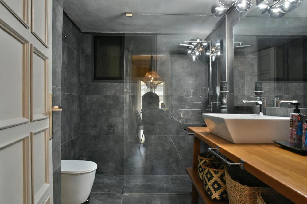 Pepromeno Luxury Apartment In The City Center Kalamata Eksteriør billede